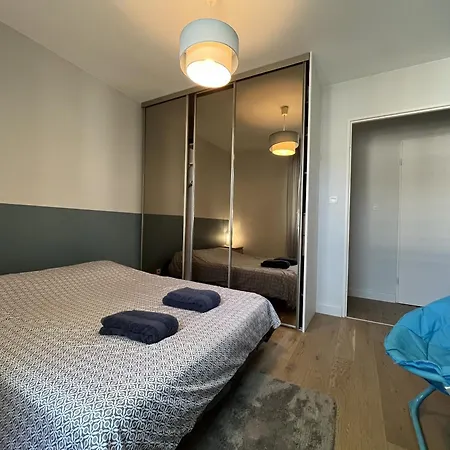 Casa Front De Maine אנז'ה