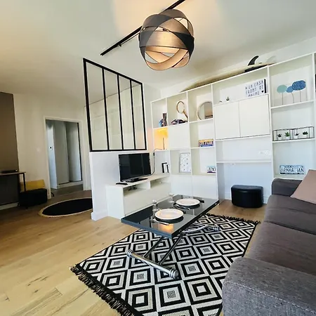 Casa Front De Maine Apartment